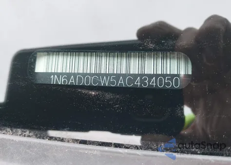 2010 Nissan Frontier Se z USA, uszkodzony, nr VIN 1N6AD0CW5AC434050